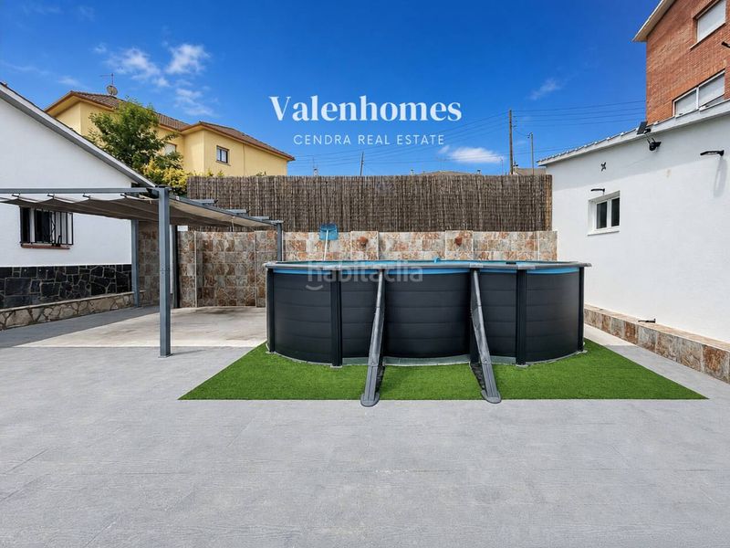 Foto 537fdfdf-c0e5-4d86-8253-d397fa1c9153. Casa amb aparcament a Lliçà d´Amunt