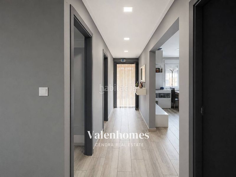 Foto f3c30525-de3e-4e34-b589-ffd0ae0bcd86. Casa amb aparcament a Lliçà d´Amunt