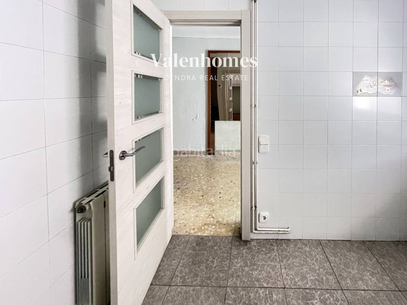 Foto 55cd54f5-43f6-4184-9931-5a557411f09f. Casa amb calefacció a Parets del Vallès