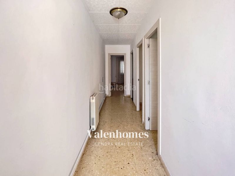 Foto 88a07ad0-59f6-4971-9e52-5a0db00a5367. Casa amb calefacció a Parets del Vallès