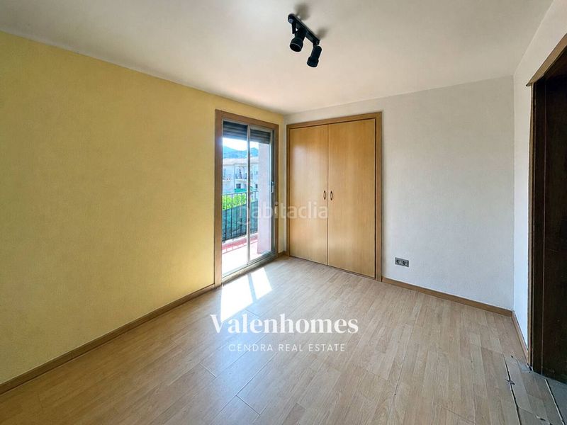 Foto cc34e221-e377-450a-968c-d3ef2ee3f378. Pis a Sant Celoni