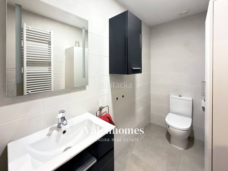 Foto f361ee6f-7173-4e51-a746-f61557ef6c72. Casa amb calefacció aparcament a Torre - Sana Terrassa