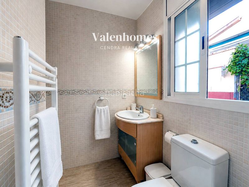 Foto 8560a7b6-b0a4-47a2-afd6-5ab97370d657. Casa  en venta en roda de berà en Roda de Barà