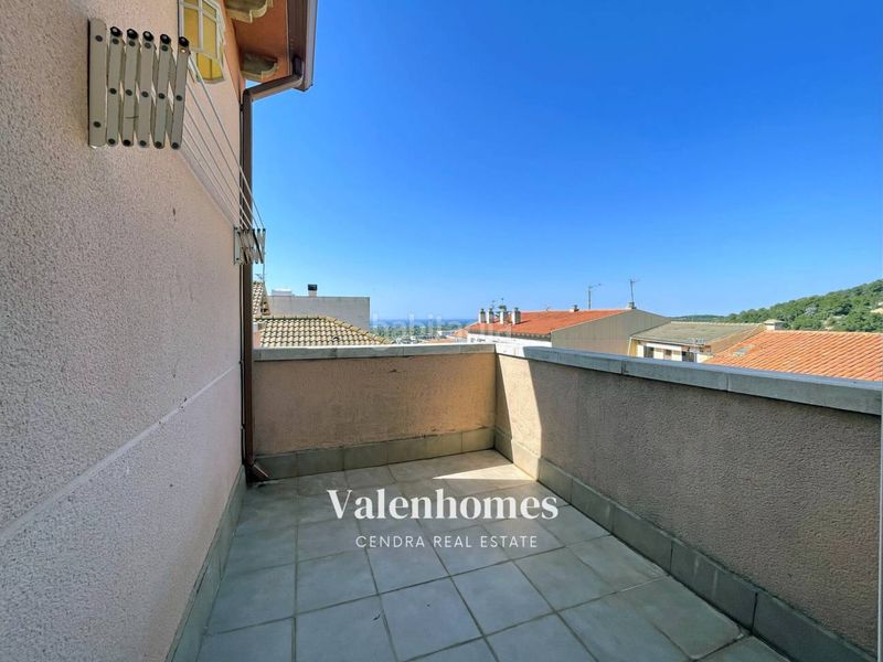 Foto 8845eb36-b79b-4793-ad87-3996413028eb. Casa  en venta en roda de berà en Roda de Barà