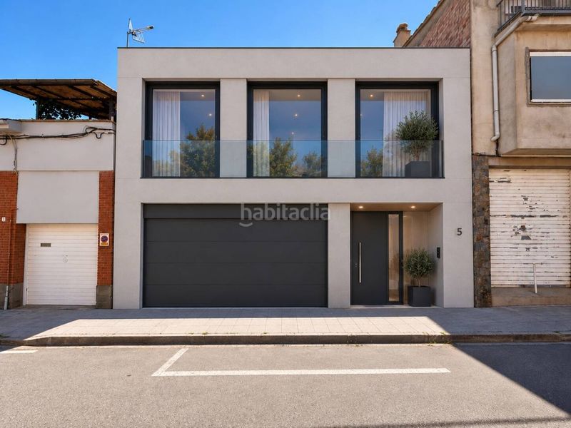 Foto fcde86a6-bf78-4413-975d-7d607ad8de7b. Terreny residencial a Olot