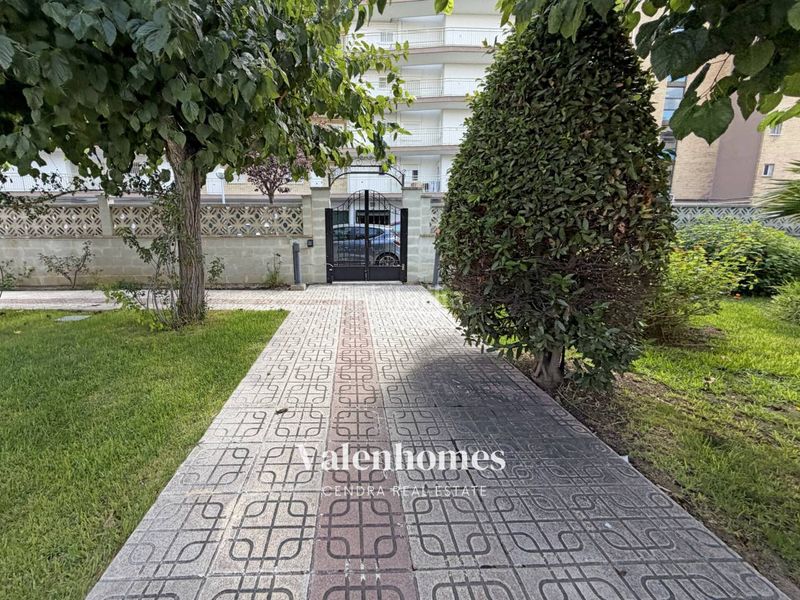 Foto bfe0f088-4e34-47ae-952c-2703b8717dbf. Pis a La Pineda Vila-seca