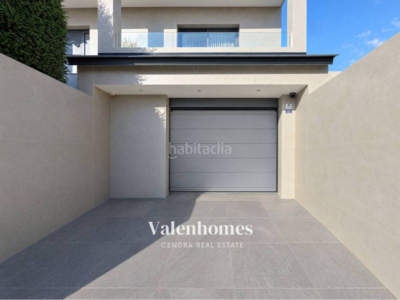 Foto 40c21285-dc2f-473b-bb10-e68bd8df1c8a. Casa amb calefacció aparcament piscina a Palau-solità i Plegamans