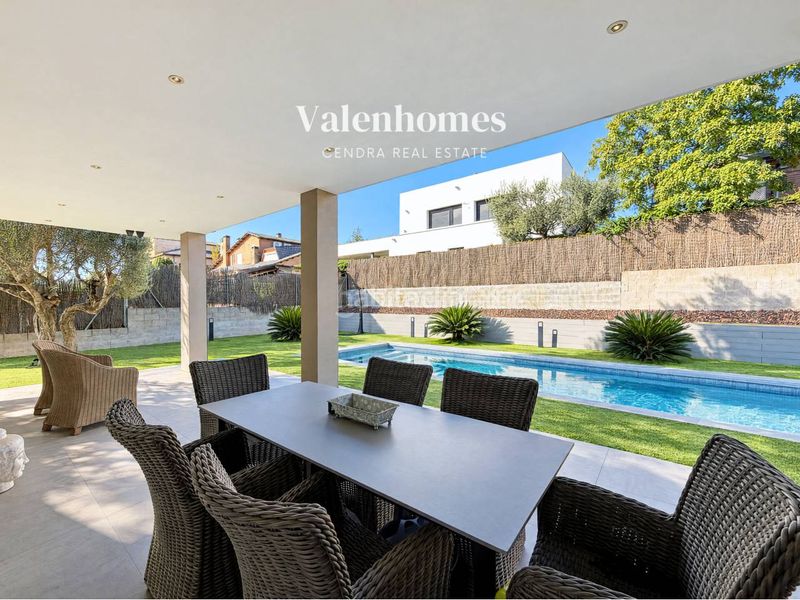 Foto 4f52dd6f-f523-42dd-977c-e3f8cae54d34. Casa amb calefacció aparcament piscina a Palau-solità i Plegamans