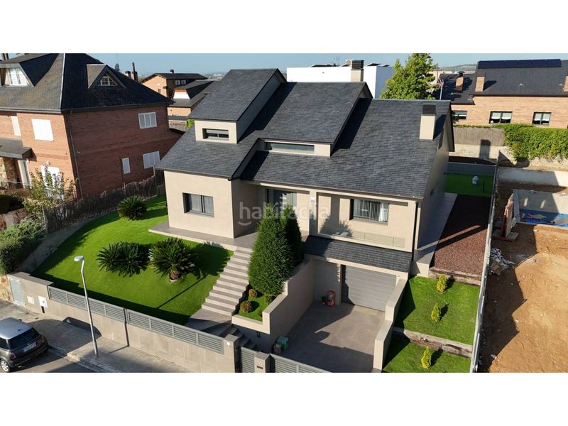 Foto abb98d93-dd5c-4bff-b41b-088a8e8d4ee9. Casa amb calefacció aparcament piscina a Palau-solità i Plegamans