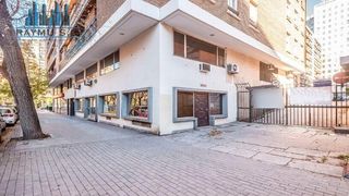 Local Comercial  Plaza conde del valle de suchil. Amplio local de 520 m2 en chamberí madrid