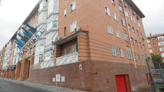 Aparcament cotxe a El Mirador-El Grillero. Raymu vende