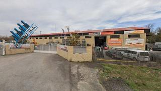 Nau industrial en Grin. Raymu vende