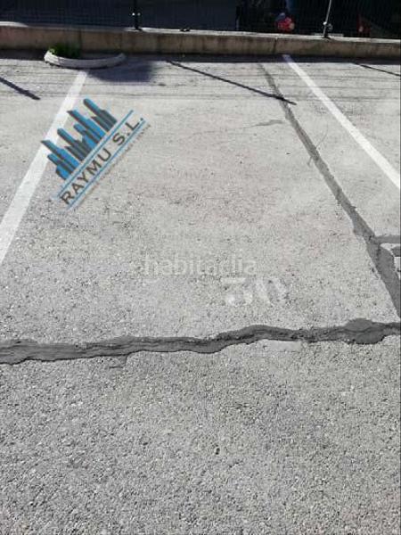 Foto d4128f70-e3dd-4bdb-a131-0e0c520a2676. Parking coche raymu vende en Urb. Belvalle Meco