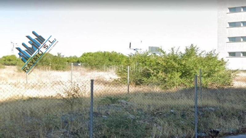 Foto c55516cd-85a8-4169-a721-db25ba28fba5. Terrain résidentiel dans Rejas Madrid