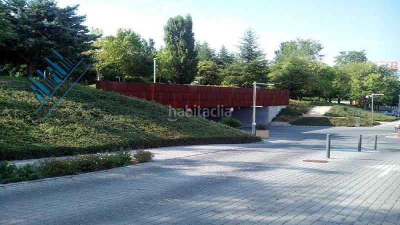 Foto 0bc7469b-ec1b-4584-8f87-28ba189274d4. Parking voiture dans Zona Industrial Alcobendas