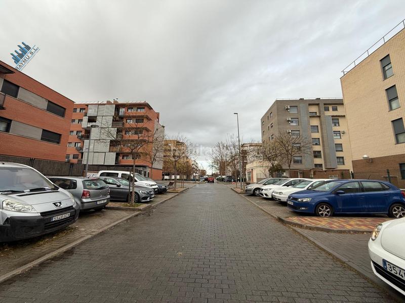Foto b3416b03-07c9-4b89-971f-5a8ae507eb9a. Parking coche raymu vende en Soto de Henares Torrejón de Ardoz