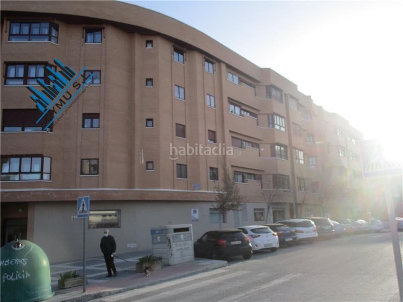 Foto ce7a301f-85a0-4ced-9796-eeda4b452deb. Local comercial raymu vende en Centro Arganda del Rey