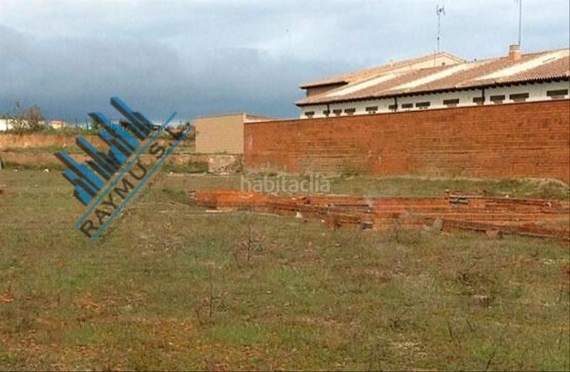 Foto fba3d9c2-88b9-4dd5-ab8d-41f2d46cb921. Terreny residencial a Cuerva