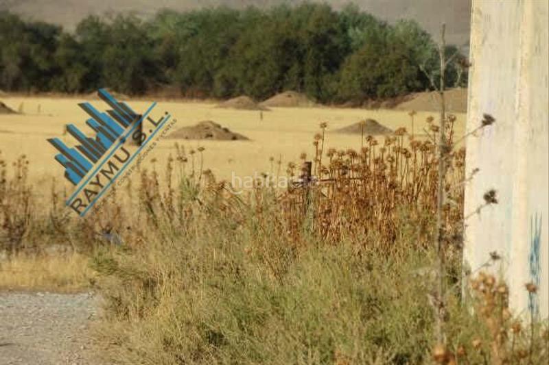 Foto 087ab05f-1b6d-49ec-a5fe-601bbb947671. Terreno residencial raymu vende en La Montaña - El Cortijo Aranjuez