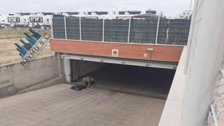 Aparcament cotxe a Soto de Henares. Raymu vende