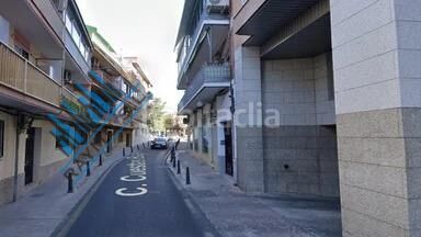 Foto e61edb4a-71cb-445f-9471-1b1910f55bef. Aparcament cotxe a La Alhóndiga Getafe