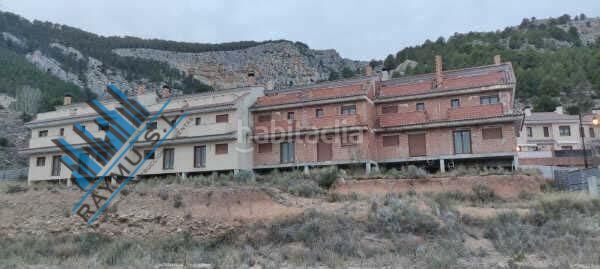Foto 02b06971-5277-46c5-bfab-32b031e4aeb9. Edifici a Zona Nord Alcoi