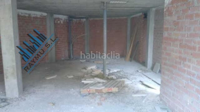 Foto 9ad53d6e-51bd-4649-82e1-d372c361d7e3. Edificio in Cadrete