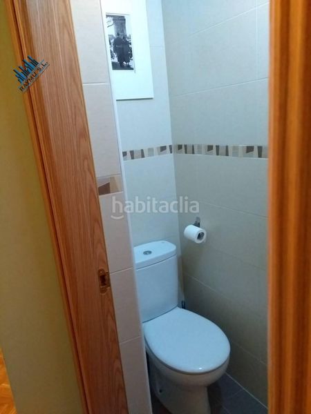 Foto 6db56a44-0c5a-48bb-8090-e627b984fd96. Edifici a Velilla de San Antonio