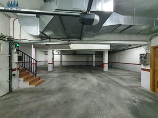 Location Parking voiture à Calle acacia 28. Raymu alquila garaje de coche