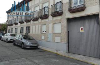 Aparcament cotxe  Calle manantial. Raymu vende