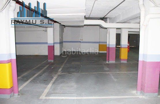 Foto e46bb32e-1403-443f-b678-53e5f79247df. Aparcament cotxe a Ciudad Universitaria Madrid
