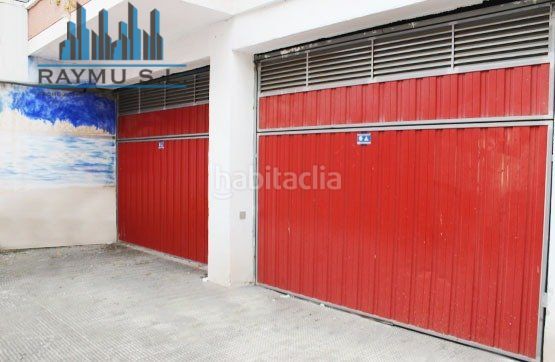 Foto f15b29a1-17b5-42a8-82f2-ba16b0e878b7. Aparcament cotxe a Ciudad Universitaria Madrid