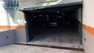 Parking coche  Calle antonio tapies. Raymu vende