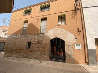 Casa pareada en Sarroca de Lleida
