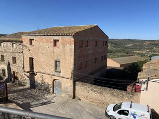 Masia a Torrebesses