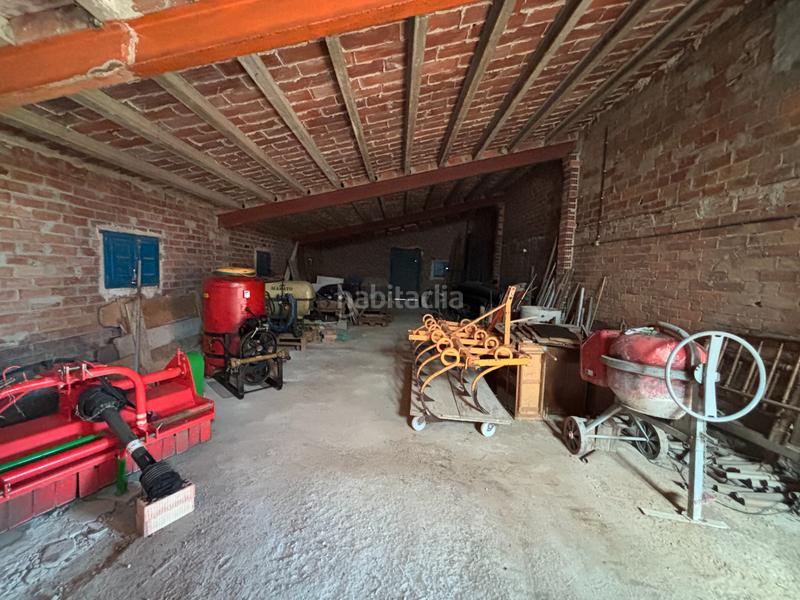 Foto 846693a3-60b2-49cd-a98b-6e19fcfc7b1a. Chalet mit kamin parking in Partides Rurals Lleida