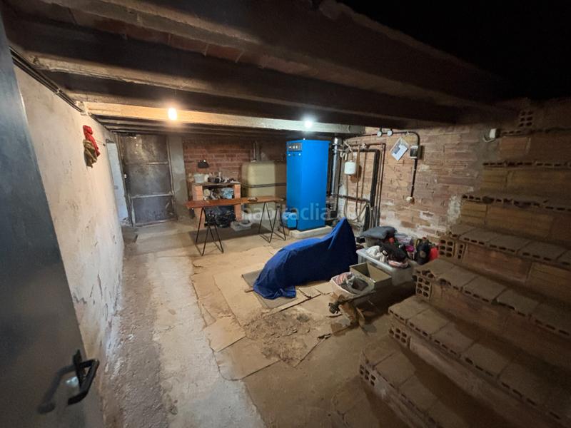 Foto a478a580-eeef-4981-8f11-c98c5e110c64. Chalet mit kamin parking in Partides Rurals Lleida