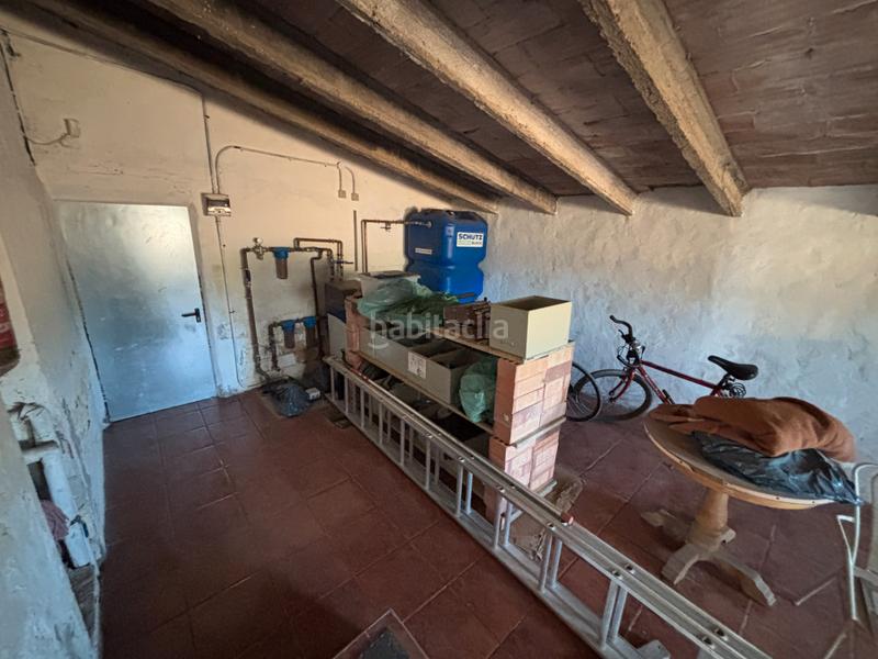 Foto 99093cd1-356c-4202-9926-d6408dea1723. Chalet with fireplace parking in Partides Rurals Lleida