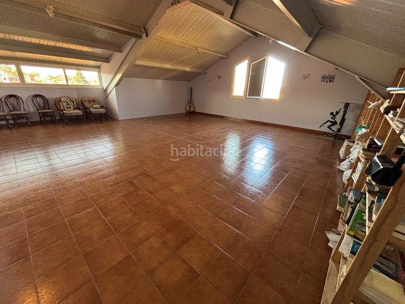 Foto e46e5289-3b11-47a3-8bbb-4aff56c18f9c. Chalet with heating parking in Ciutat Jardí Lleida