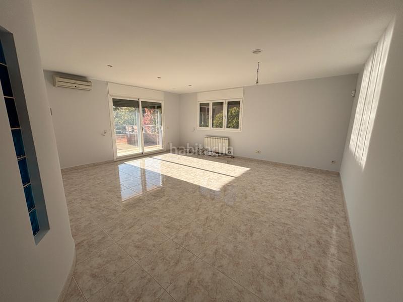 Foto 2120871f-dad1-4342-9913-2a183c33e0e7. Xalet amb calefacció aparcament a Ciutat Jardí Lleida