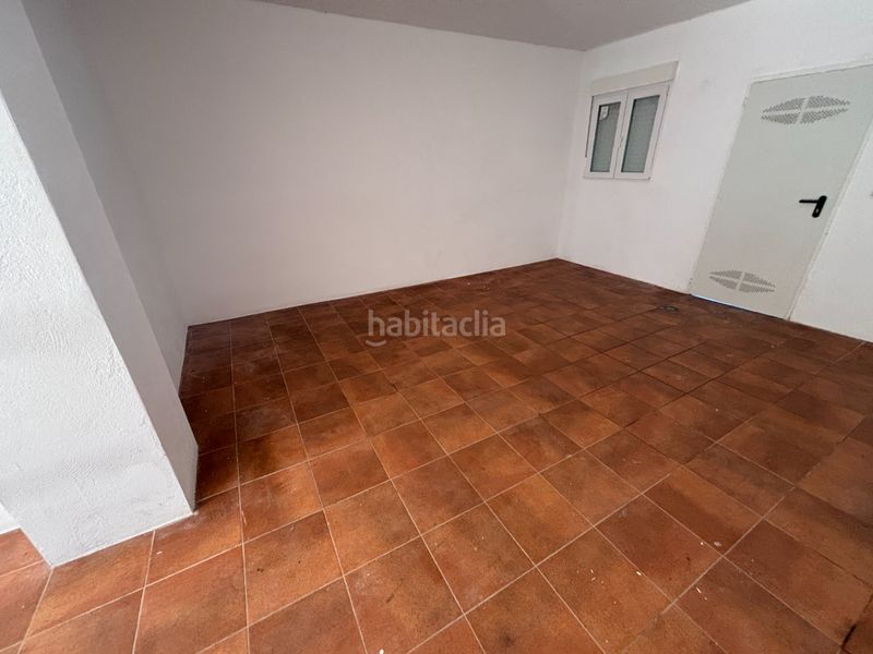 Foto f9ec1f74-7681-4526-a798-efe2ed88b094. Lloguer local comercial a La Bordeta Lleida