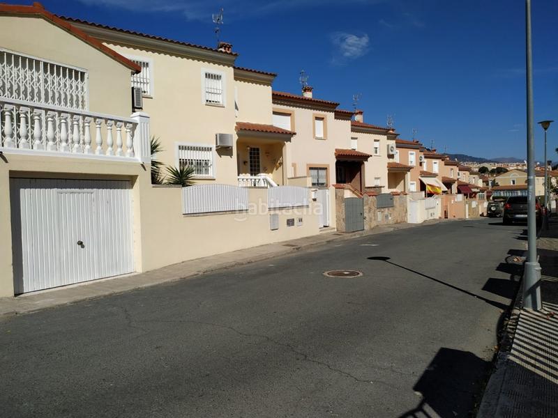 Foto 57884933-7745-430c-b84f-a2c79521bac4. Casa a schiera con riscaldamento parcheggio piscina in Plasencia