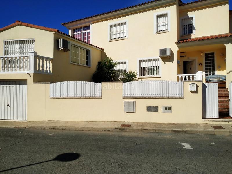 Foto 609f3144-3cb5-48f5-9f2e-19b657036999. Casa a schiera con riscaldamento parcheggio piscina in Plasencia