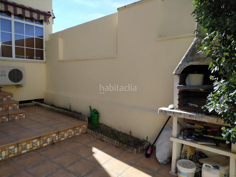 Foto 6e2be71e-77be-44ca-8704-85553f1c5809. Casa a schiera con riscaldamento parcheggio piscina in Plasencia
