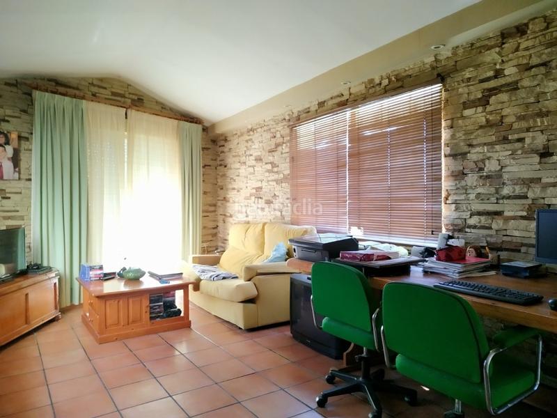 Foto 86a48b56-57c0-4a39-a78a-9e2007afca9d. Casa a schiera con riscaldamento parcheggio piscina in Plasencia