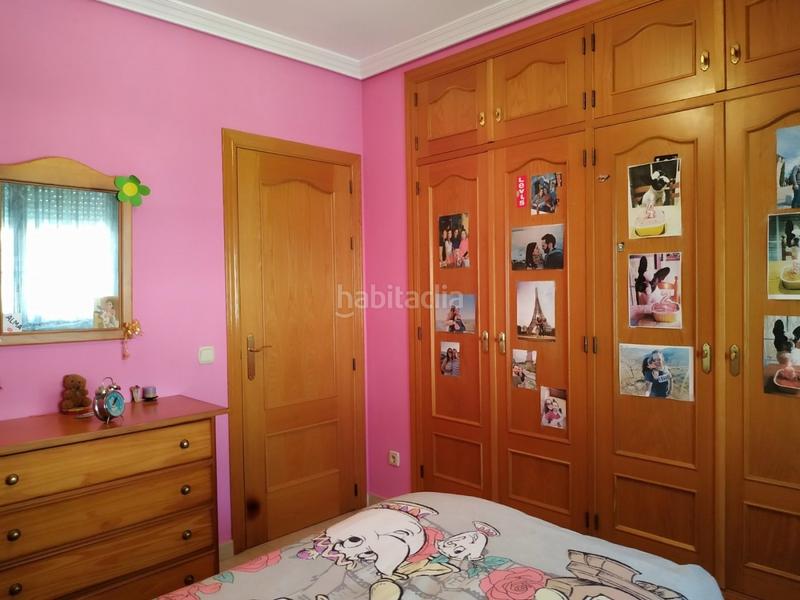 Foto e89e9b0f-ece1-42fc-9334-738738adb761. Casa a schiera con riscaldamento parcheggio piscina in Plasencia
