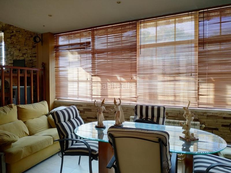 Foto e8b72909-d48d-4371-b7a4-212d45e23e08. Casa a schiera con riscaldamento parcheggio piscina in Plasencia