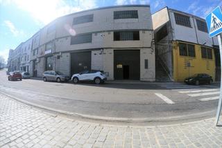 Bâtiment à usage industriel  Calle paseo de la ribera. Nave comercial en plasencia