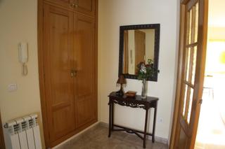 Location Appartement  Calle diego orozco. Piso amueblado con plaza de garaje   y ascensor en la calle dieg