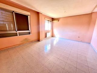 Pis  Avenida avenida de dolores ibárruri. Piso en dolores ibarruri